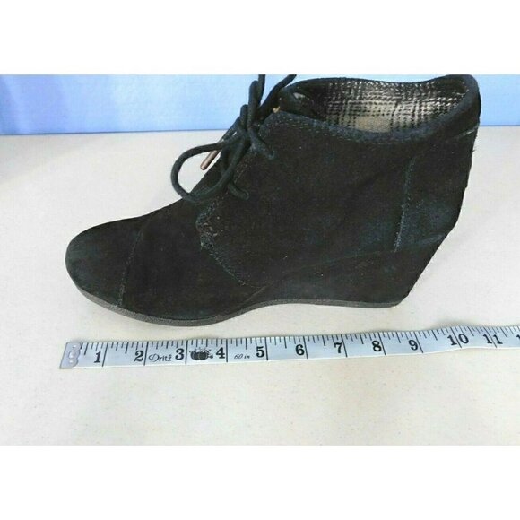 TOM'S BLACK SUEDE LEATHER LACE UP SHOES WITH WEDGE HEELS, WOMAN'S SIZE 8.5 - Picture 7 of 8